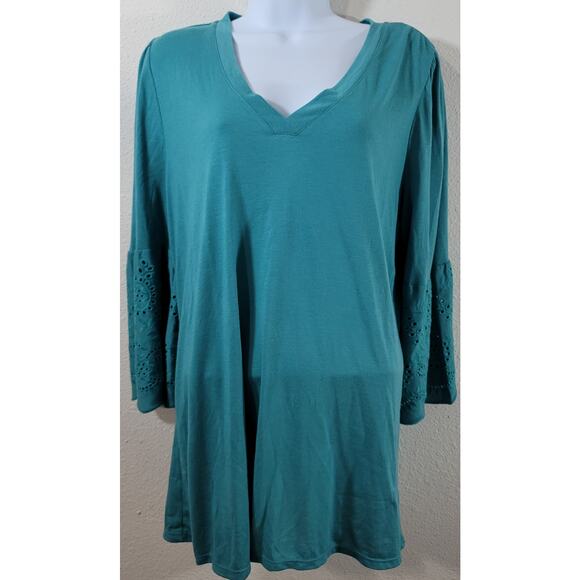 Time And Tru Teal Eyelet Bell 3/4 Sleeves Top XL Lightweight Soft Stretchy Flowy - Picture 1 of 6